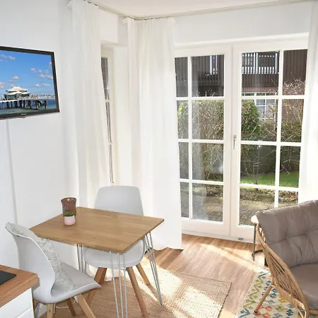 Am Rosenhain 11 Nr 01 Appartement *